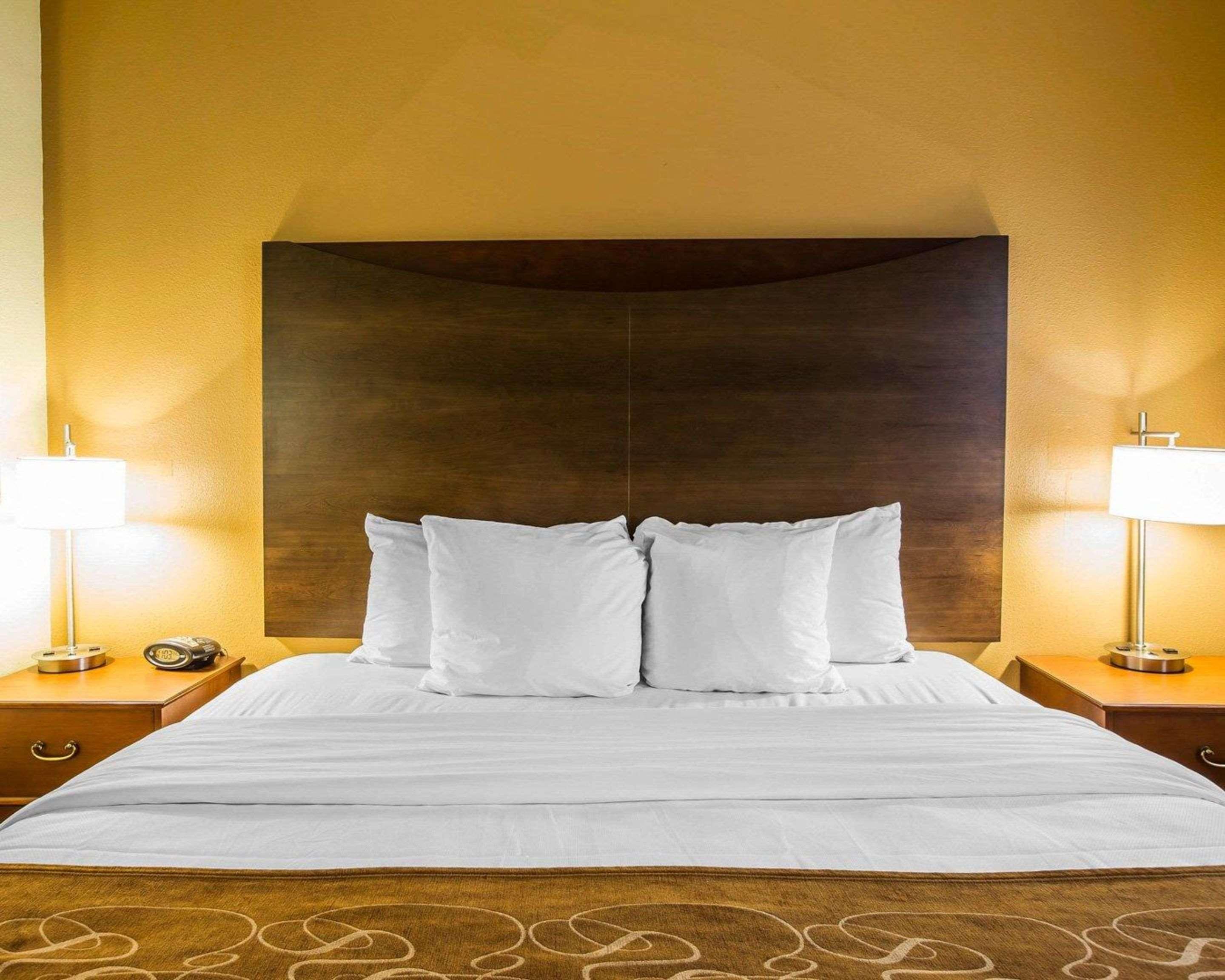 Comfort Suites Anderson-Clemson Esterno foto